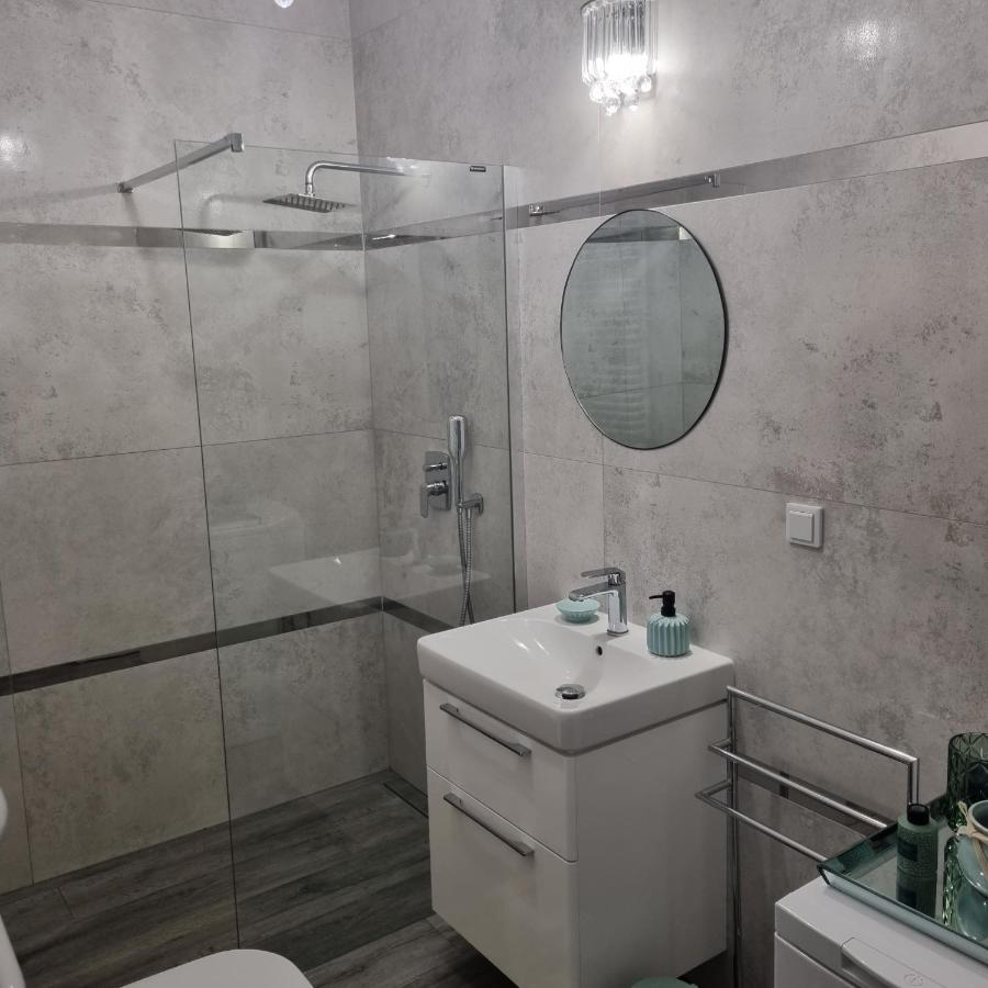 Apartament Skarbowa Leszno  Eksteriør bilde